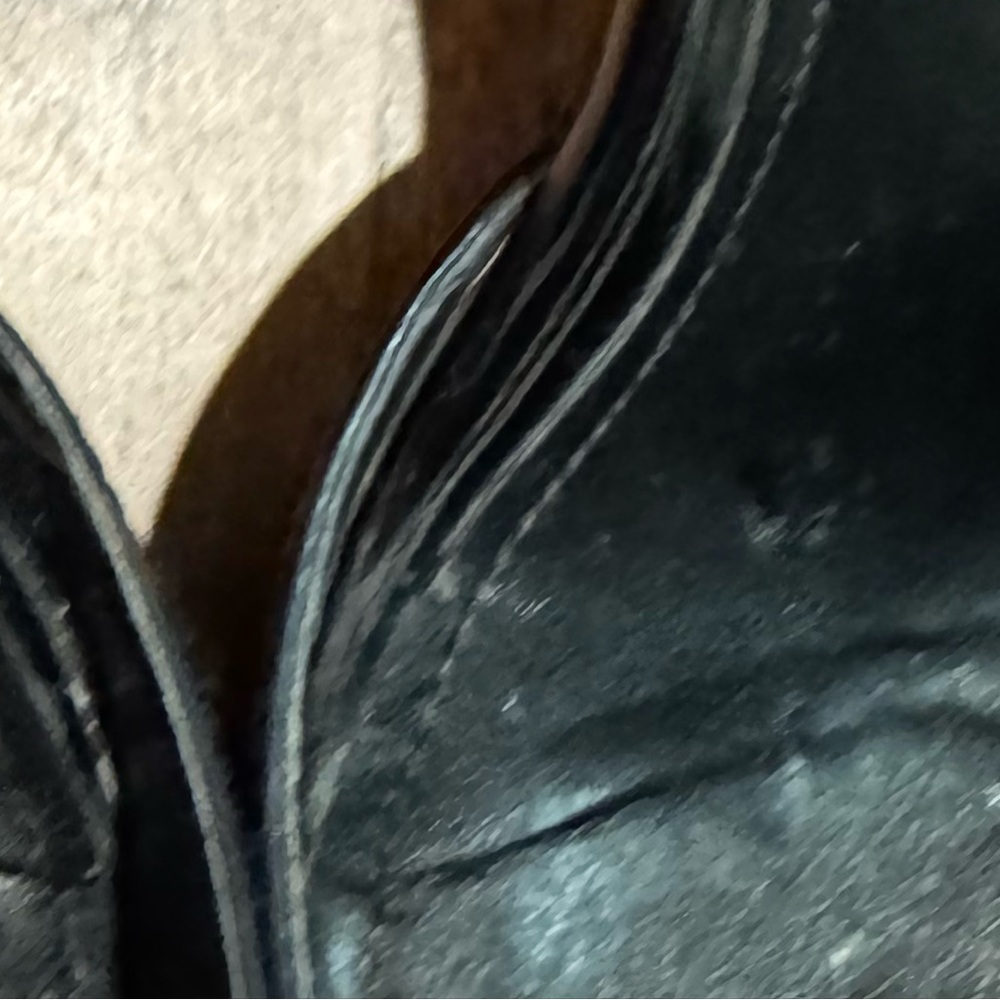 WHITE HOUSE BLACK MARKET Patent Leather Pumps Heels Midnight Blue 9.5 - Picture 14 of 15